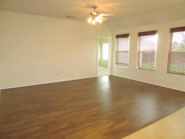 Building Photo - 5005 Ridge Run Dr