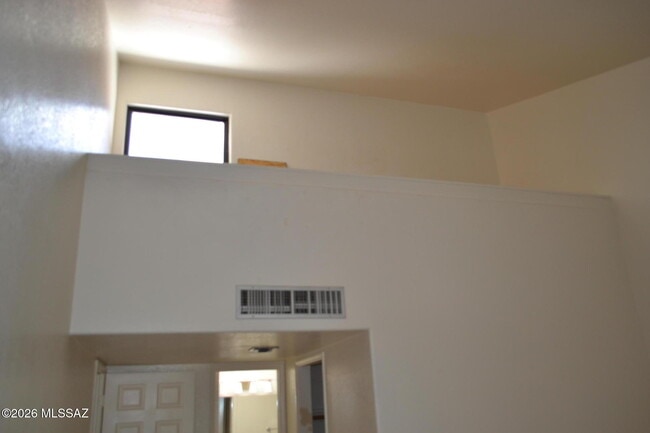 Building Photo - 5376 N Calle Del Rocio