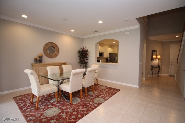 Building Photo - 9802 Foxhall Way