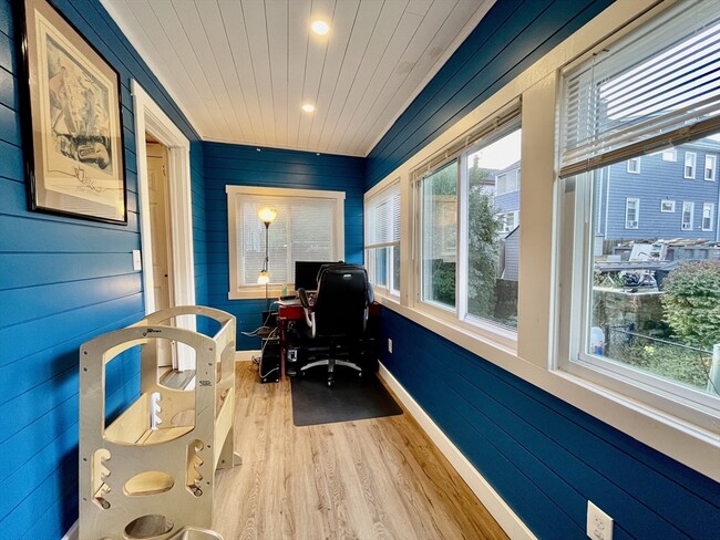 Building Photo - 55 Alma Ave