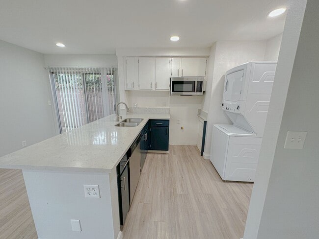 Floorplan - 4236 W 129th St
