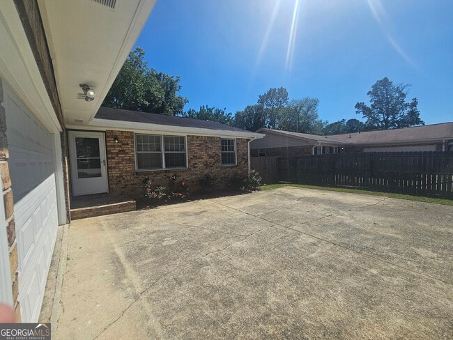 Building Photo - 2293 Lanier Pl