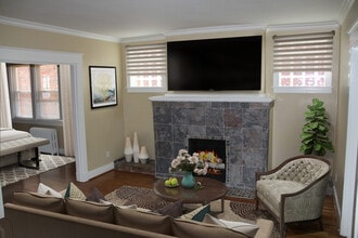 Building Photo - 6614-6616-6616 Ridgeville St