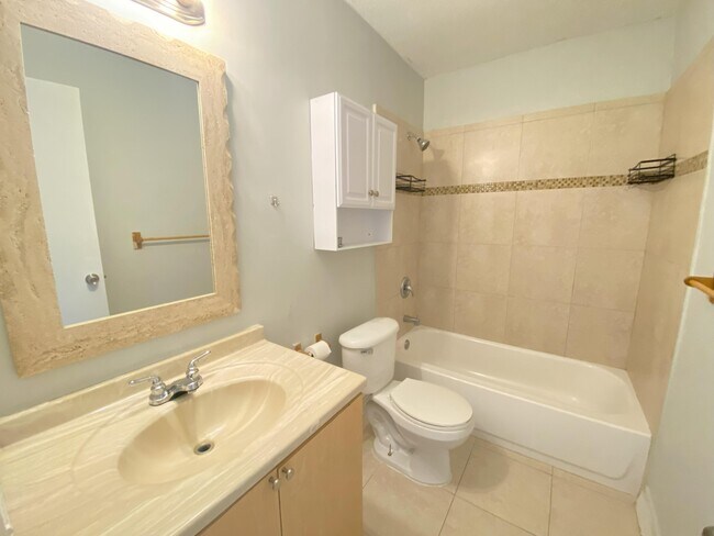 Building Photo - 255 SW 7th St