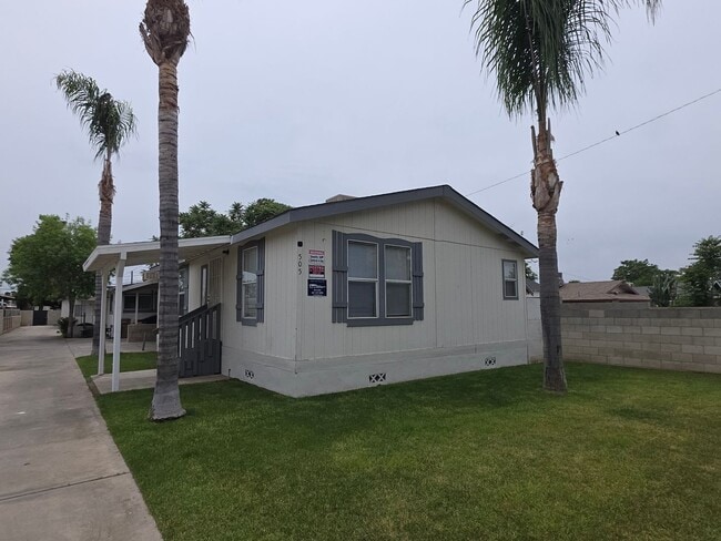 Building Photo - 505 33rd St