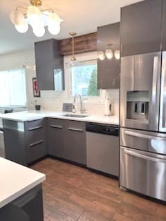 Building Photo - 2860 Arlington Ave