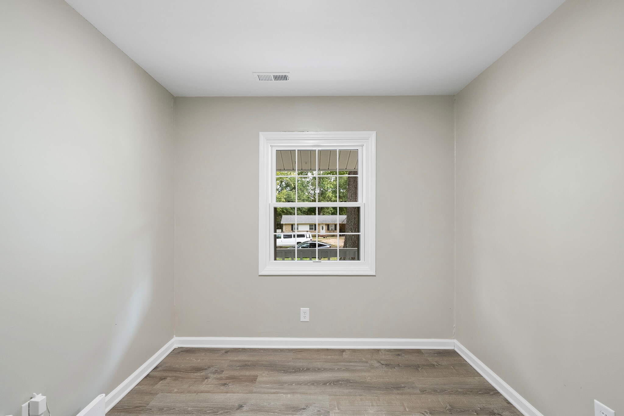 Third bedroom/office - 2910 Driftwood Dr