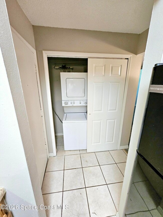 Building Photo - 1695 Lee Rd