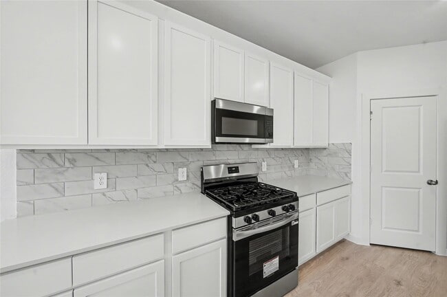 Building Photo - 4219 Gold Hl Ln