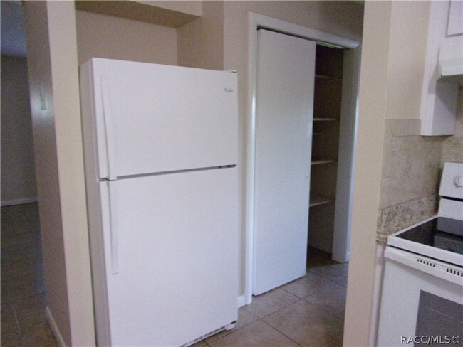 Building Photo - 701 Emery St