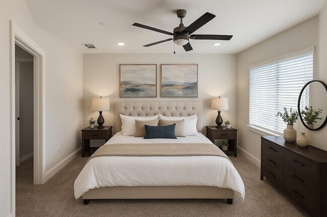 Building Photo - 4401 Cave Spgs St