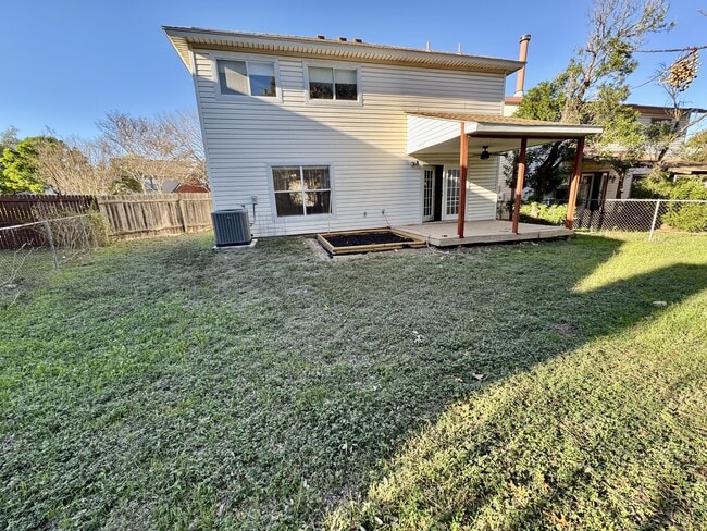 Building Photo - 7706 Sandia Bluff