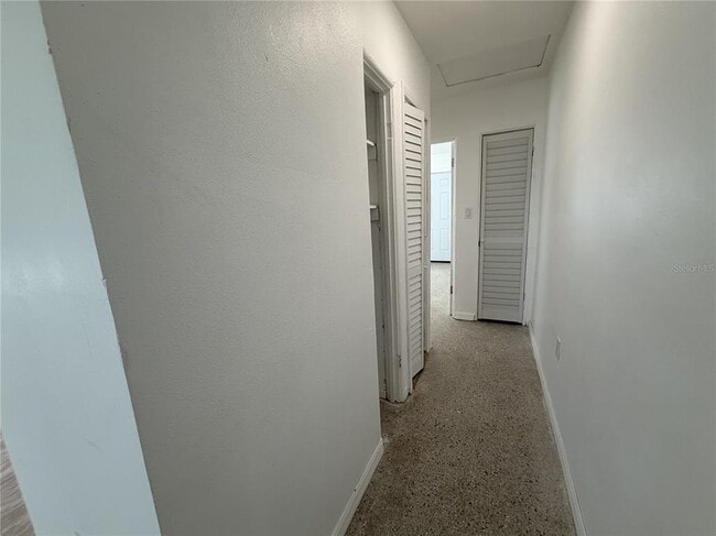 Building Photo - 13202 Boca Ciega Ave