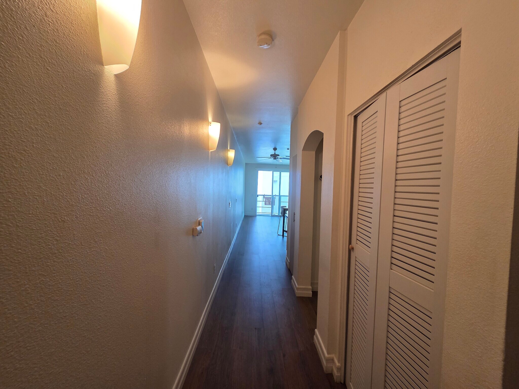 Building Photo - 1225 Island Ave