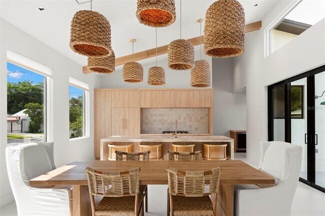 Building Photo - 150 51st St N