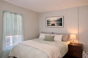 Building Photo - 14 Shawmut Ter