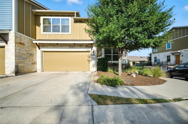 Building Photo - 516 E Slaughter Ln