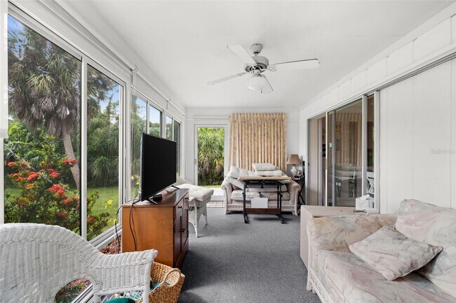 Building Photo - 11885 Van Loon Ave