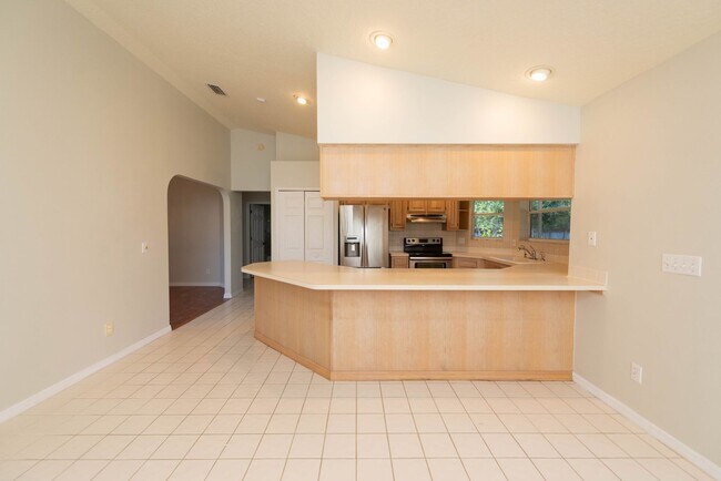 Building Photo - 1236 Buffing Cir SE