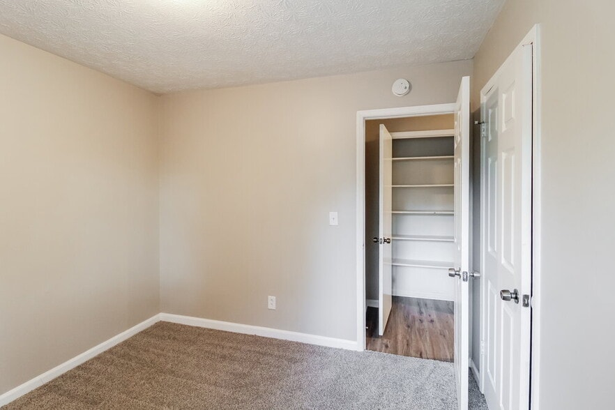 Building Photo - 4075 Sage Ct SW