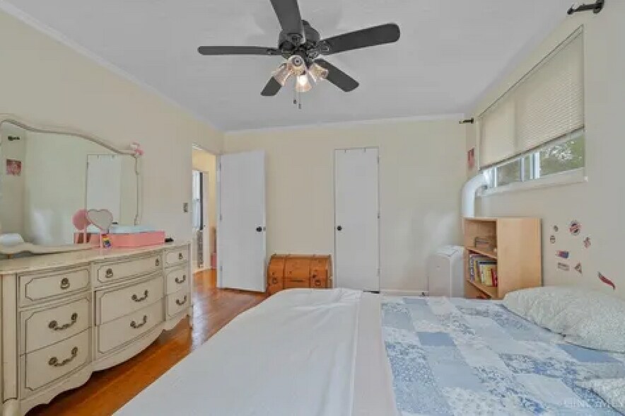 Building Photo - 1 Dewitt St