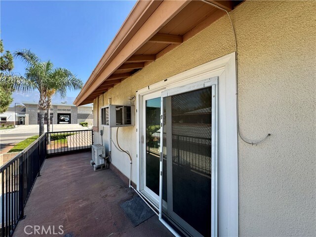 Building Photo - 8863 San Bernardino Rd