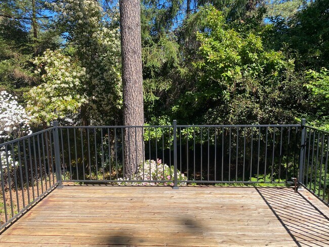 Building Photo - 10959 Alta Sierra Dr