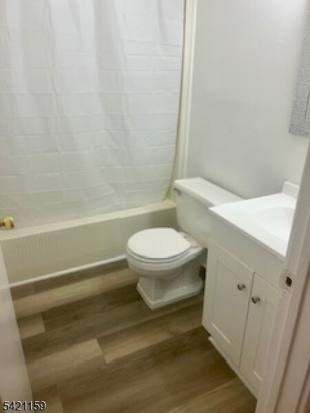 Building Photo - 362 Rutherford Ave