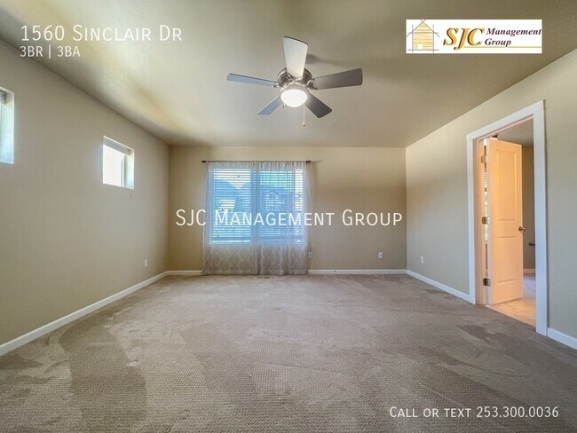 Building Photo - 1560 Sinclair Dr
