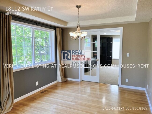 Building Photo - 18112 SW Kathy Ct