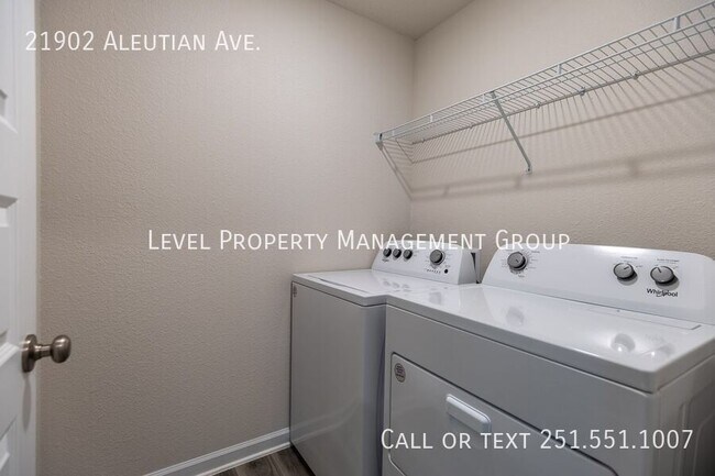 Building Photo - 21902 Aleutian Ave