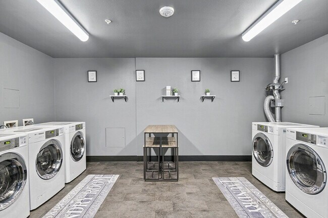 Building Photo - 4219 S Othello St