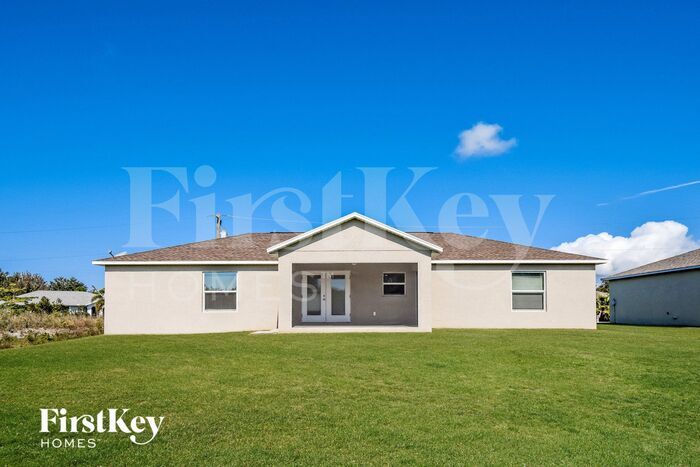 Building Photo - 12201 Helios Ave