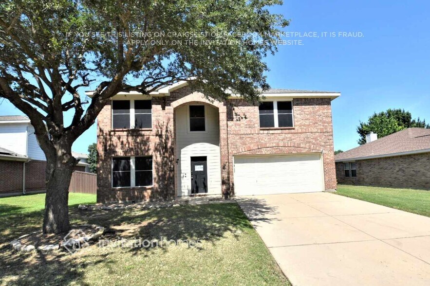 Primary Photo - 216 Cedar Crest Dr