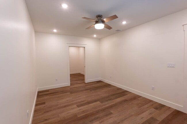 Building Photo - New Construction 4bd/3ba Townhouse