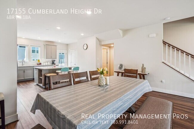 Building Photo - 17155 Cumberland Height Dr