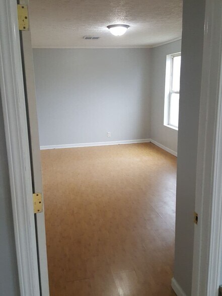 1st bedroom - 220 N Blair St