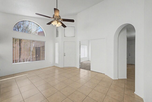 Building Photo - 11851 N 76th Dr
