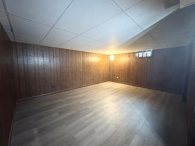 Building Photo - 2801 Grandview-500 Prospect