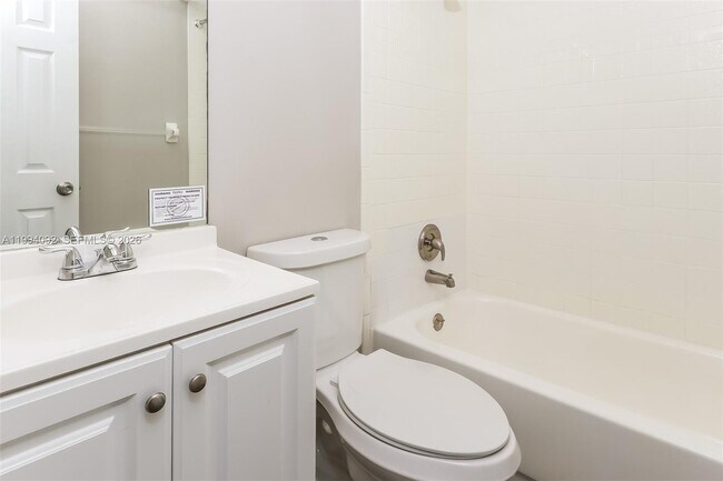 Building Photo - 1274 SW Byron St