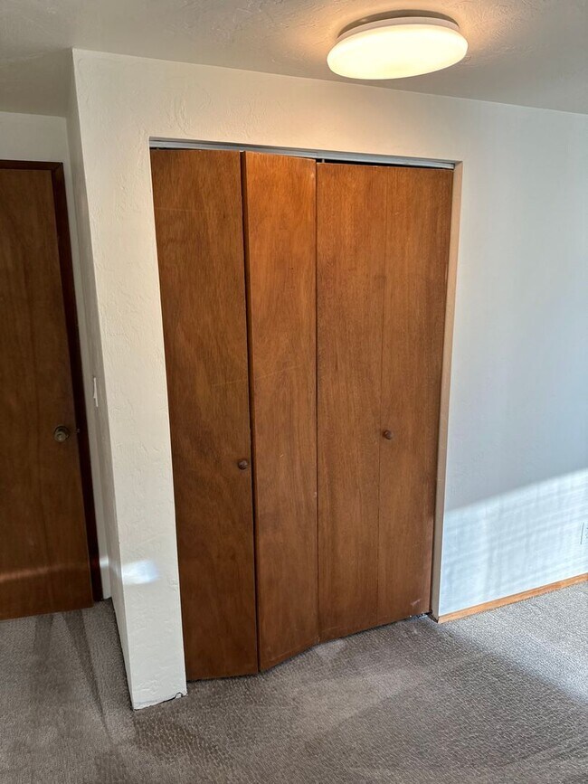 Building Photo - Terrific 3 Bedroom, 2 Bathroom in South Eugene