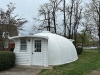 Building Photo - 3313 Old Forest Rd
