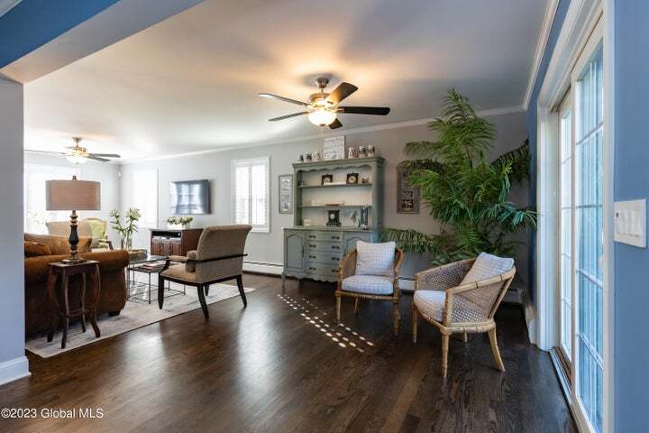 Building Photo - 1 Patricia Ln