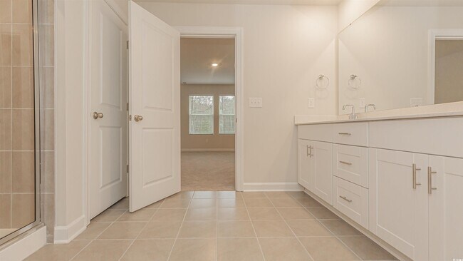 Building Photo - 4559 Day Lily Run St