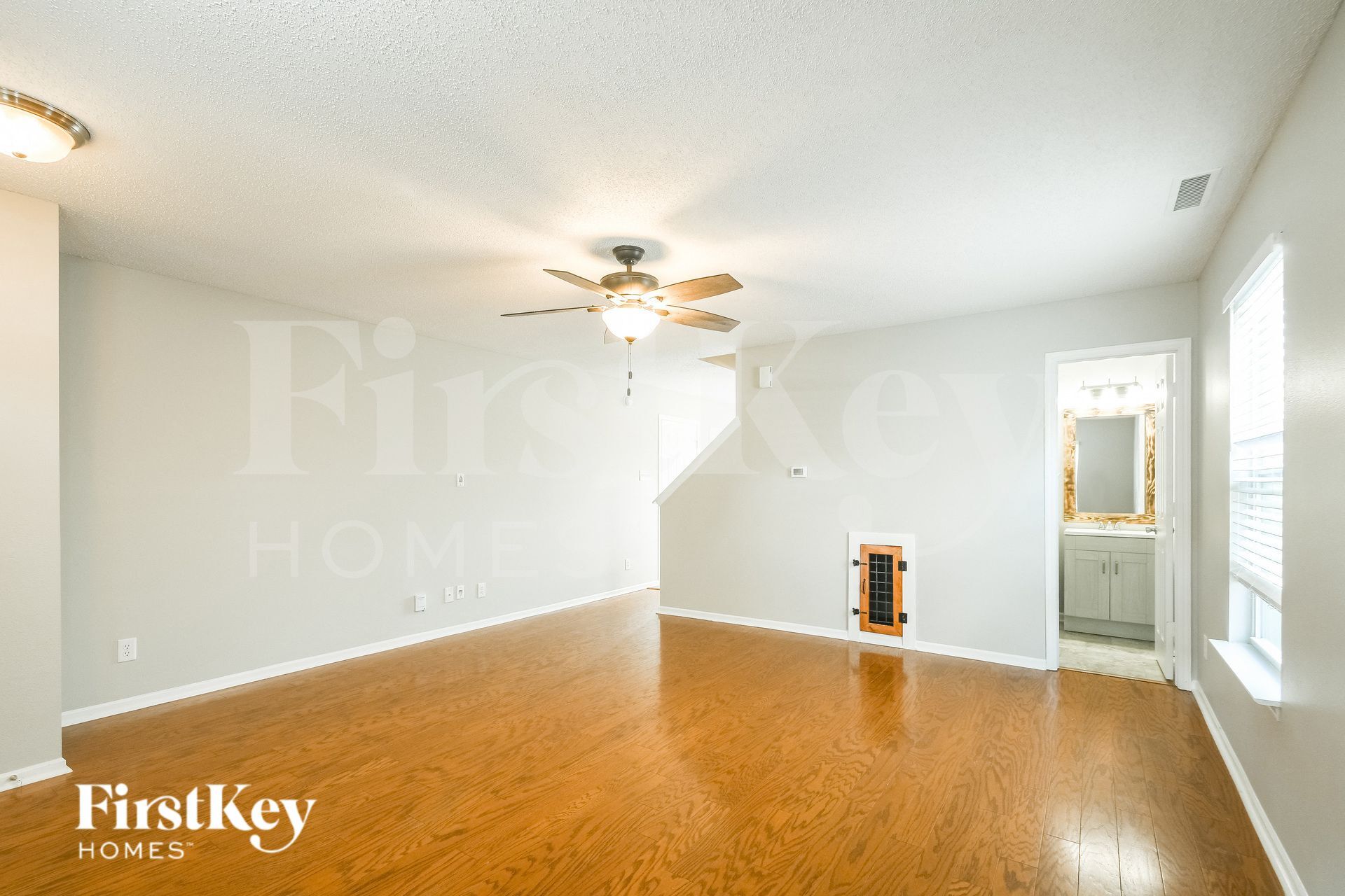 Building Photo - 14455 Black Farm Dr