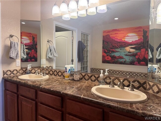 Building Photo - 211 Moser Ave