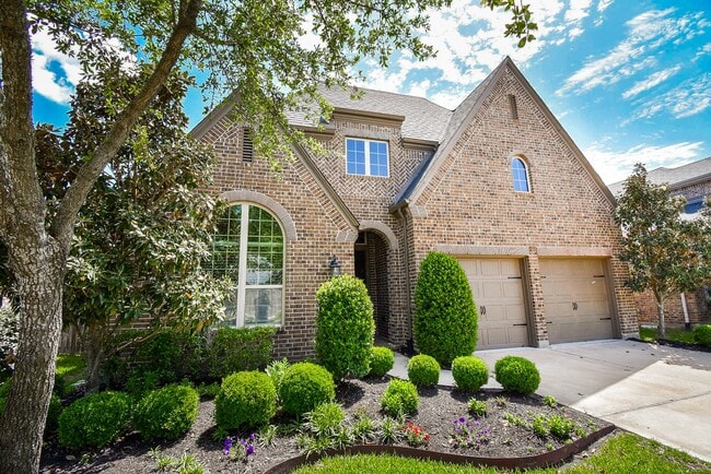 Building Photo - 2107 Blossomcrown Dr