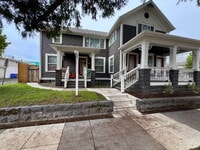 Building Photo - Cute 2-bedroom in Portsmouth Neighborhood / Close to University of Portland