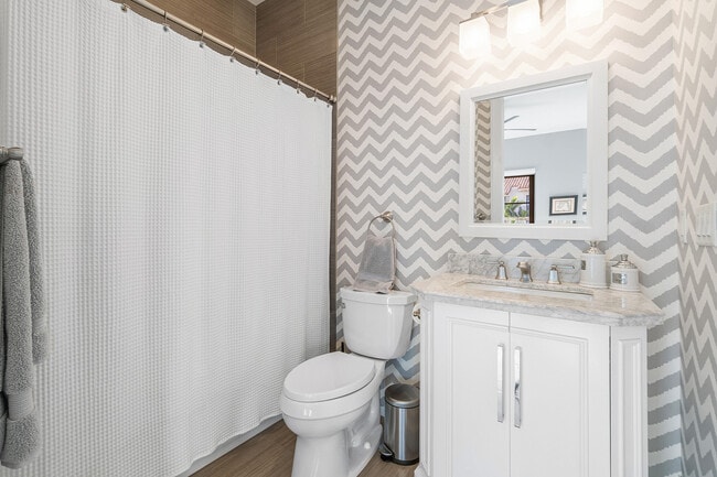 Building Photo - 351 E Boca Raton Rd