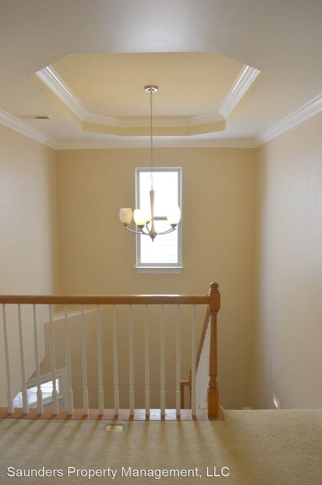 Building Photo - 4981 Wyngate Village Dr
